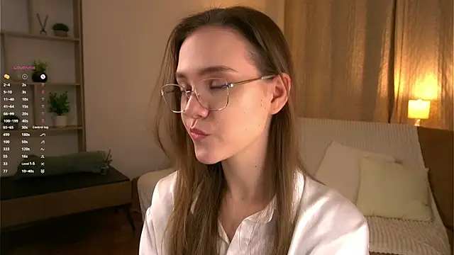 SweetSaraPie online show from 03.23.26