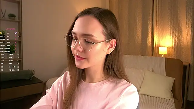 SweetSaraPie online show from 04.15.26