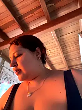 Snapshot of Cami_Moon1 chatting on 10.18.25 Cami Moon1 online show from 10.18.25