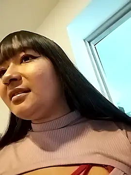 Snapshot of MarianaVarela chatting on 10.19.25 MarianaVarela online show from 10.19.25