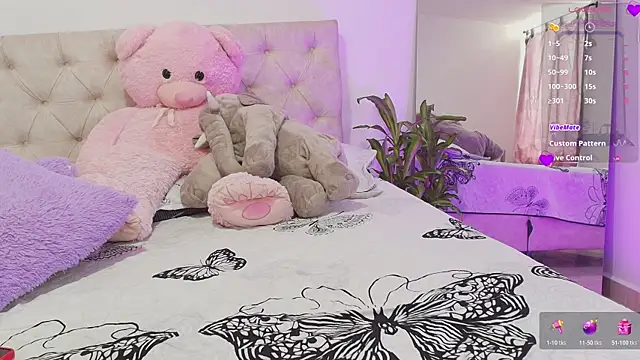 SoofiKiss online show from 05.14.26
