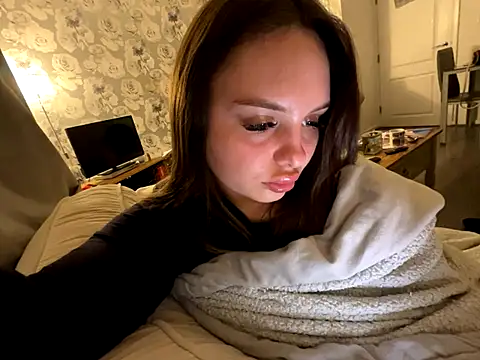 EllaStarrxxx online show from 10.10.25