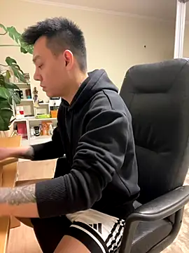 latava online show from 11.21.25