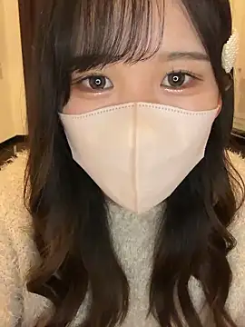 Snapshot of Aika_JP chatting on 10.28.25 Aika JP online show from 10.28.25