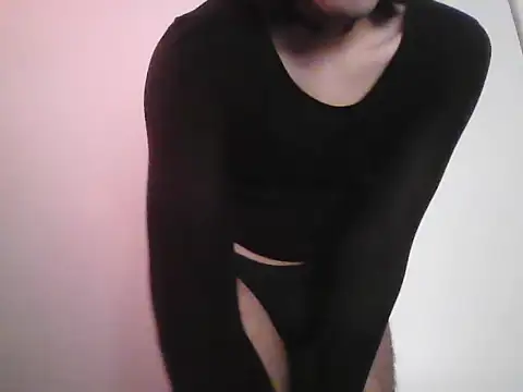 Snapshot of Sunny_Pebble chatting on 11.16.25 Sunny Pebble online show from 11.16.25