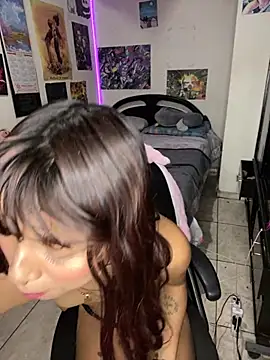 Snapshot of Freyaa_sama chatting on 10.10.25 Freyaa sama online show from 10.10.25