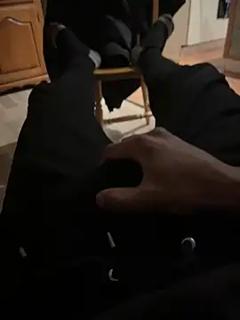 Snapshot of 4dagals chatting on 04.11.26 4dagals online show from 04.11.26