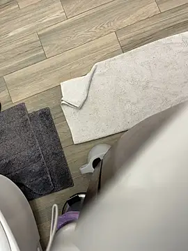 Snapshot of 4dagals chatting on 04.14.26 4dagals online show from 04.14.26