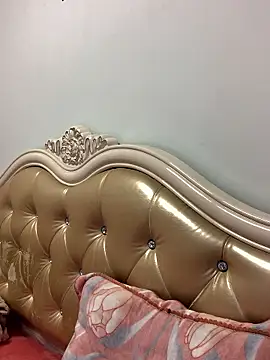 Mile-m online show from 01.10.26