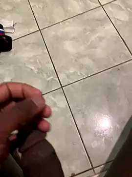 Snapshot of Dark_vains chatting on 10.04.25 Dark vains online show from 10.04.25