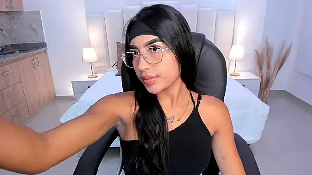 Silvana velvet online show from 10.23.25