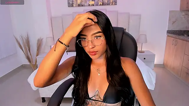 Silvana velvet online show from 10.25.25