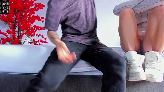 2 fire online show from 11.04.25