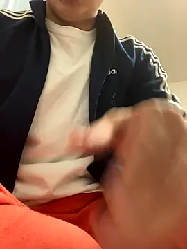 aooya online show from 10.04.25