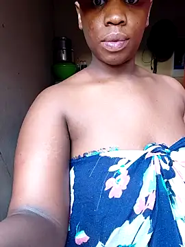 Snapshot of Phat_booty222 chatting on 10.14.25 Phat booty222 online show from 10.14.25