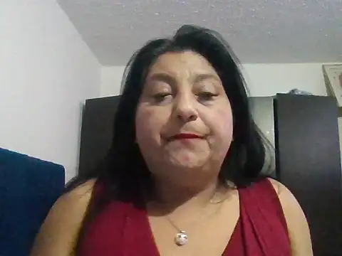 Snapshot of Karina_Betherlsen chatting on 10.17.25 Karina Betherlsen online show from 10.17.25