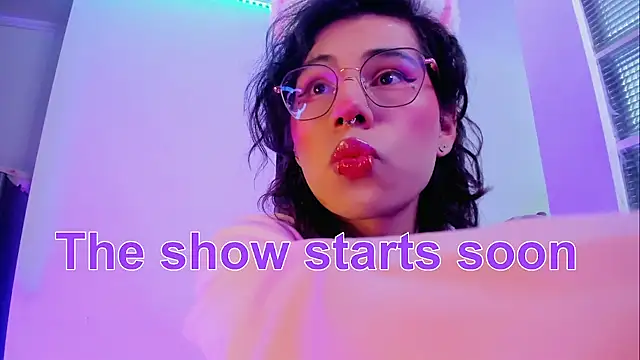 Sweet-SharoKitty online show from 11.19.25