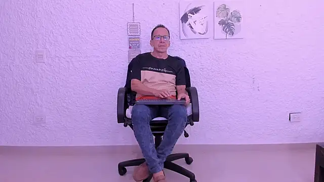  axelking  online show from 02.16.26