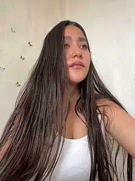 Snapshot of Nhefertary chatting on 10.21.25 Nhefertary online show from 10.21.25