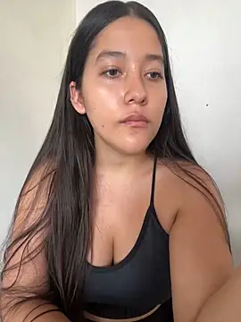 Snapshot of Nhefertary chatting on 10.23.25 Nhefertary online show from 10.23.25