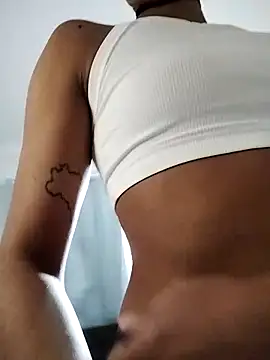 Snapshot of Helenoir chatting on 03.01.26 Helenoir online show from 03.01.26