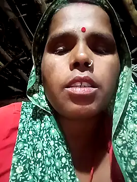 Snapshot of Janvi_tv chatting on 10.25.25 Janvi tv online show from 10.25.25