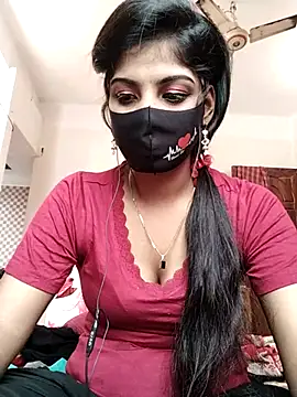 Snapshot of Queen-Any chatting on 10.11.25 Queen-Any online show from 10.11.25
