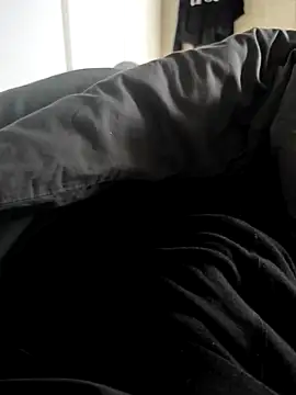 EL yoyo online show from 10.04.25