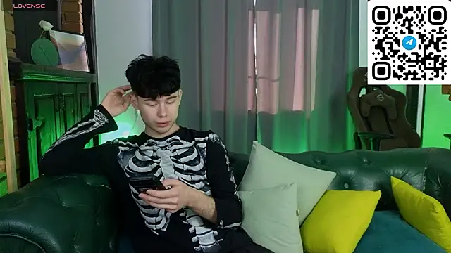 Cute Mike online show from 02.27.26