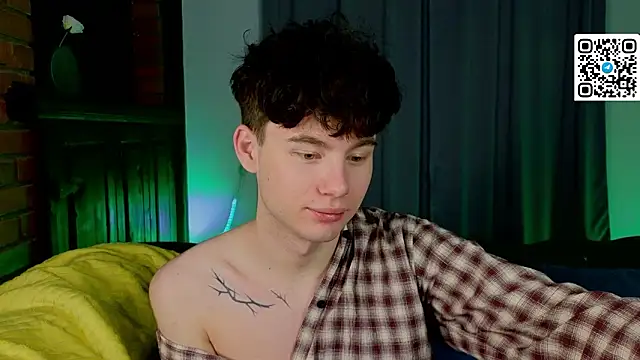 Cute Mike online show from 03.17.26