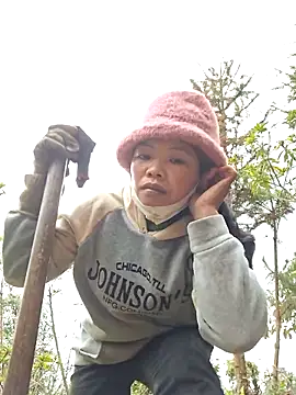 miomio-12 online show from 12.17.25