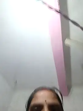 Snapshot of Pabitra_cute chatting on 10.08.25 Pabitra cute online show from 10.08.25