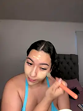 Snapshot of miss_ashley1_ chatting on 10.12.25 miss ashley1  online show from 10.12.25