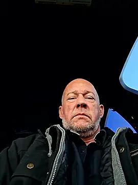 moonbeam37 online show from 12.15.25