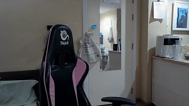 junokun22 online show from 10.10.25