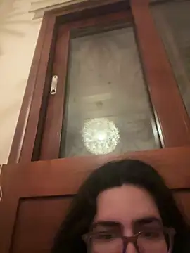luciamaria01 online show from 05.17.26