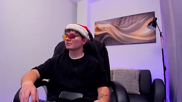 Leoo Miller online show from 12.05.25