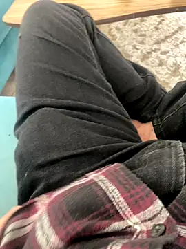 Snapshot of LiplikeSign724 chatting on 11.19.25 LiplikeSign724 online show from 11.19.25