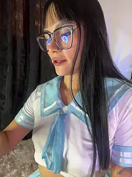 AlannaDollx online show from 11.03.25