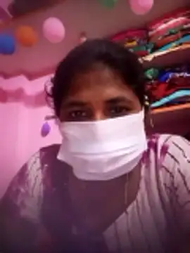 Snapshot of Eswar77 chatting on 10.18.25 Eswar77 online show from 10.18.25