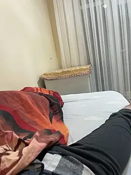 genckaan00 online show from 10.10.25