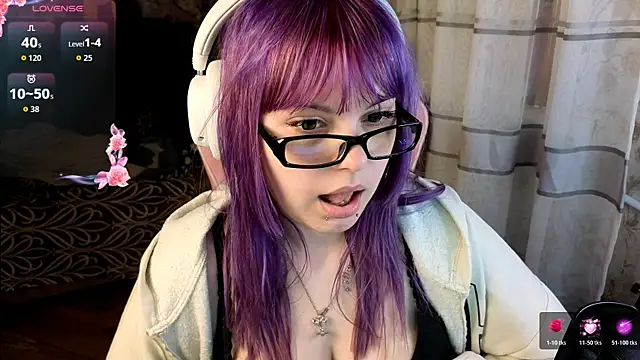 KristiBloom online show from 04.17.26