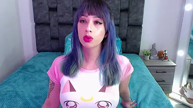 Allisonpetite1 online show from 10.12.25