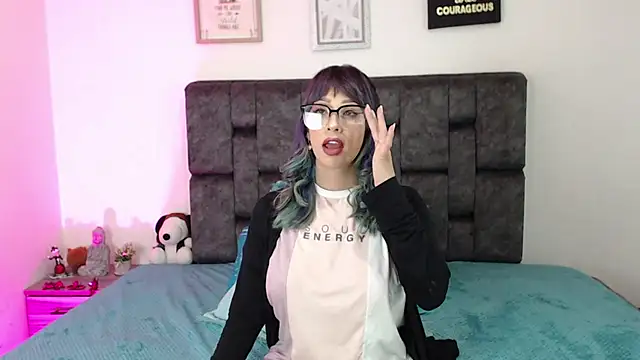 Allisonpetite1 online show from 10.15.25