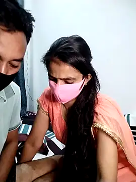 Snapshot of Aarzoo_Arman chatting on 10.08.25 Aarzoo Arman online show from 10.08.25