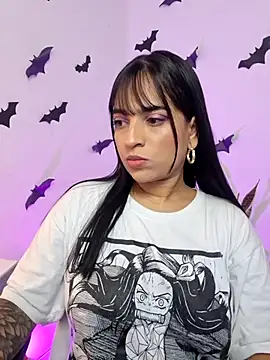 Snapshot of Wildrachel4u chatting on 10.23.25 Wildrachel4u online show from 10.23.25