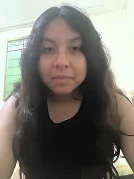 Snapshot of caneladom chatting on 10.19.25 caneladom online show from 10.19.25