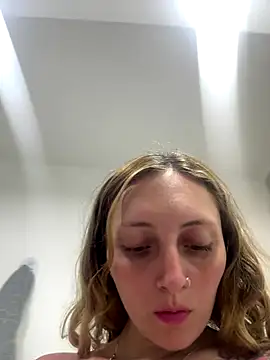 Snapshot of Mia_dca chatting on 10.27.25 Mia dca online show from 10.27.25