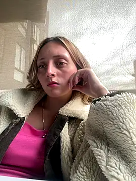 Snapshot of Mia_dca chatting on 10.30.25 Mia dca online show from 10.30.25