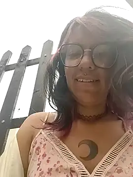 Snapshot of Abby_2-1 chatting on 10.23.25 Abby 2-1 online show from 10.23.25